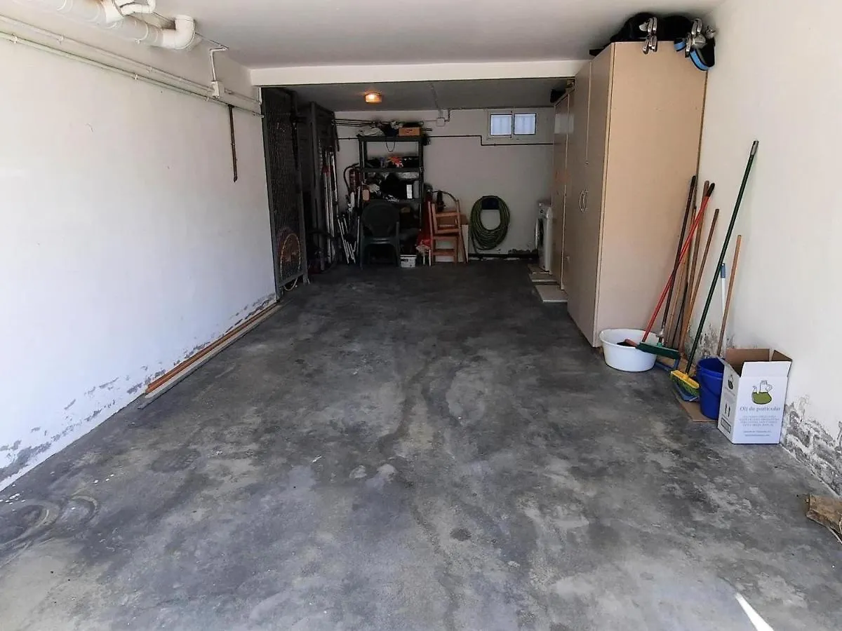 Apartamento En Llanca Con Piscina Privada, Wifi, Aparcamiento Y Se Aceptan Mascotas - Es-170-60