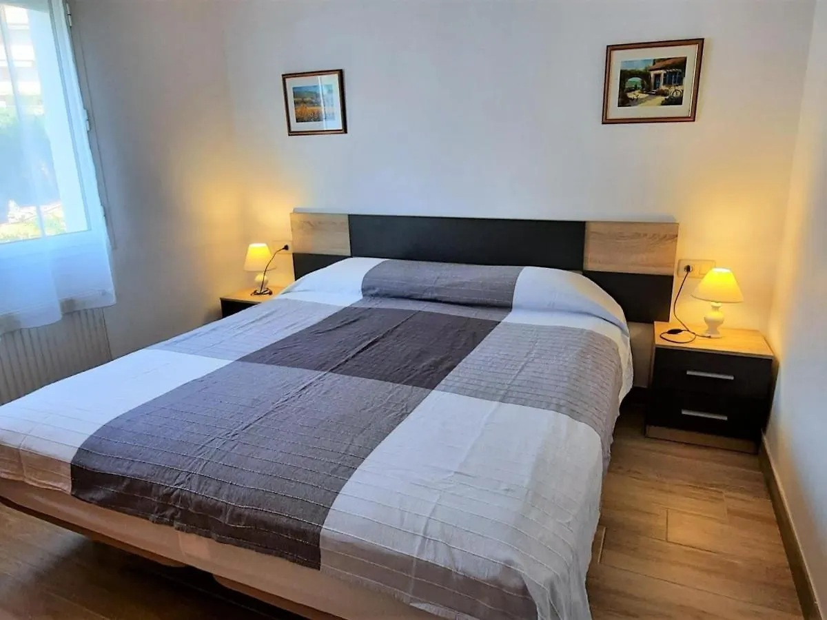 Lejlighed Apartamento En Llanca Con Piscina Privada, Wifi, Aparcamiento Y Se Aceptan Mascotas - Es-170-60