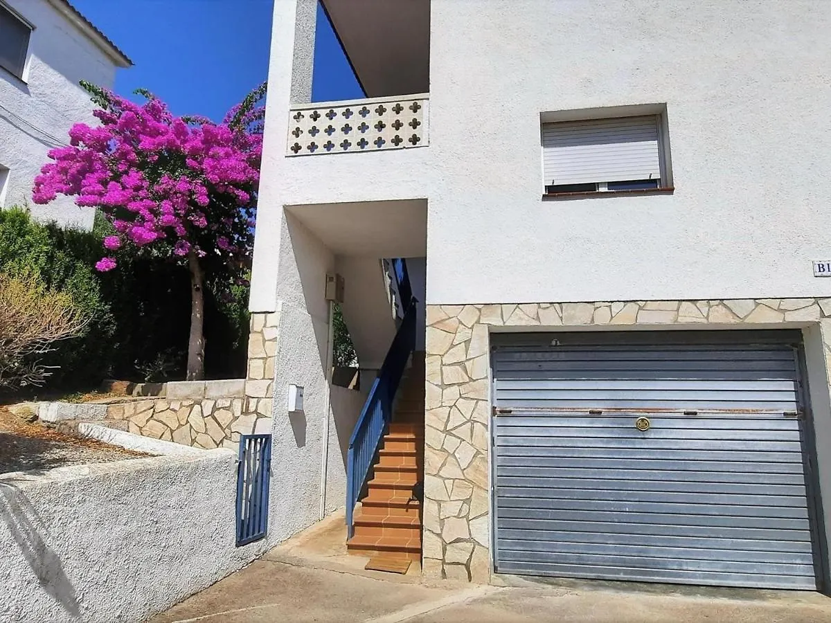 Apartamento En Llanca Con Piscina Privada, Wifi, Aparcamiento Y Se Aceptan Mascotas - Es-170-60 0*,